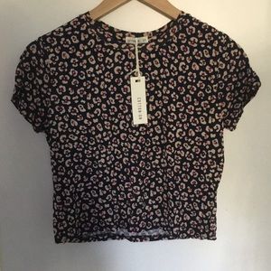 New with tags cotton on crop top